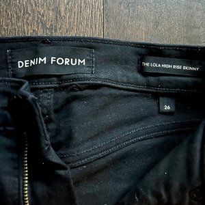 Denim Forum - Lola Highrise Skinny Size 26